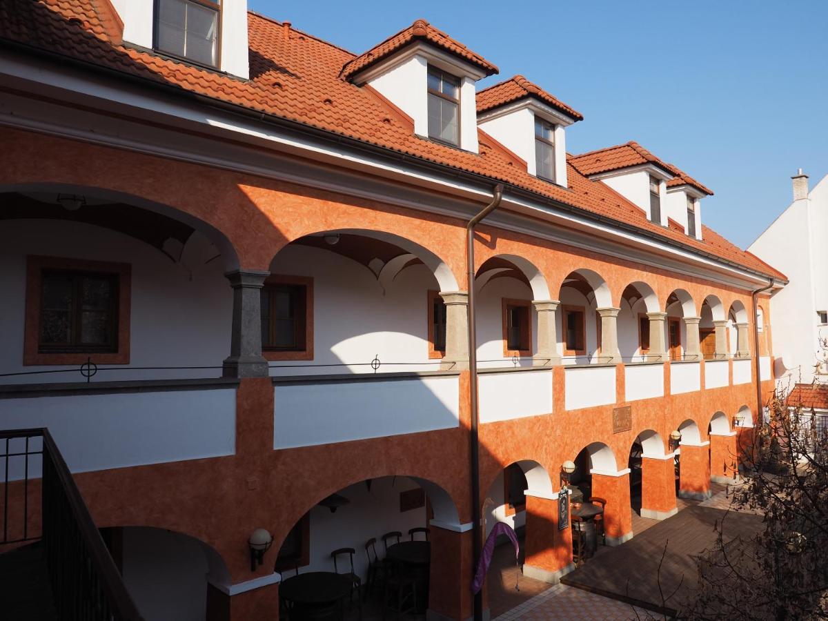 Apartman Vulcano Zvolen Buitenkant foto