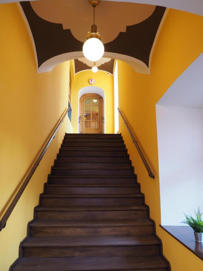 Apartman Vulcano Zvolen Buitenkant foto