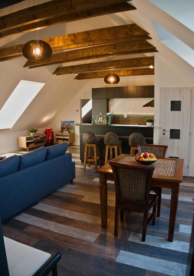 Apartman Vulcano Zvolen Buitenkant foto